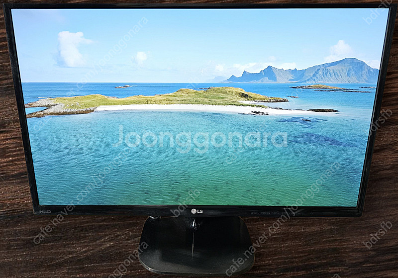 LG 24인치 LED 모니터 24MP48HQ 팝니다--0