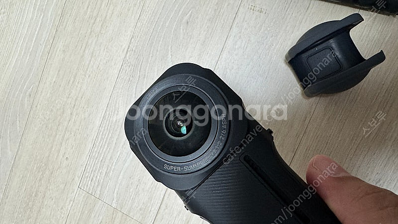 Insta360 ONE RS 1인치 360카메라(셀피스...--1
