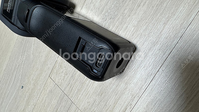 Insta360 ONE RS 1인치 360카메라(셀피스...--3