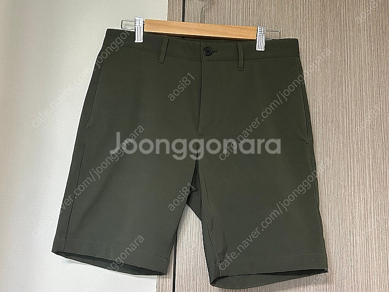 Theory 띠어리 제인 네오테릭 카키색 반바지 29--0