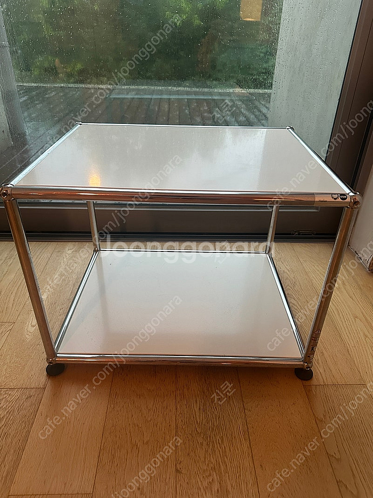 USM Haller 사이드테이블 500 화이트--1
