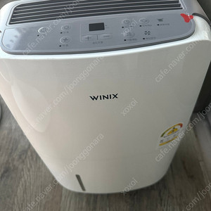 위닉스 뽀송 제습기 10L DXAE100-JWK