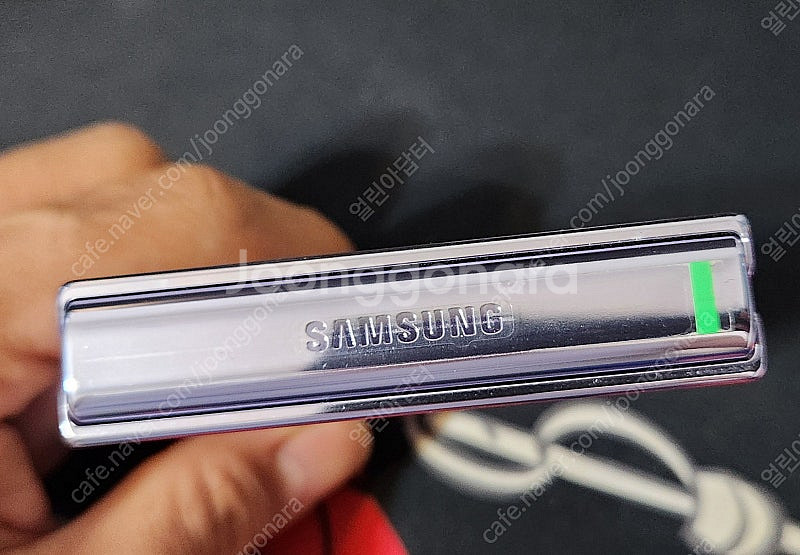 갤럭시 Z 플립4 퍼플 512GB 케이스 다수--7