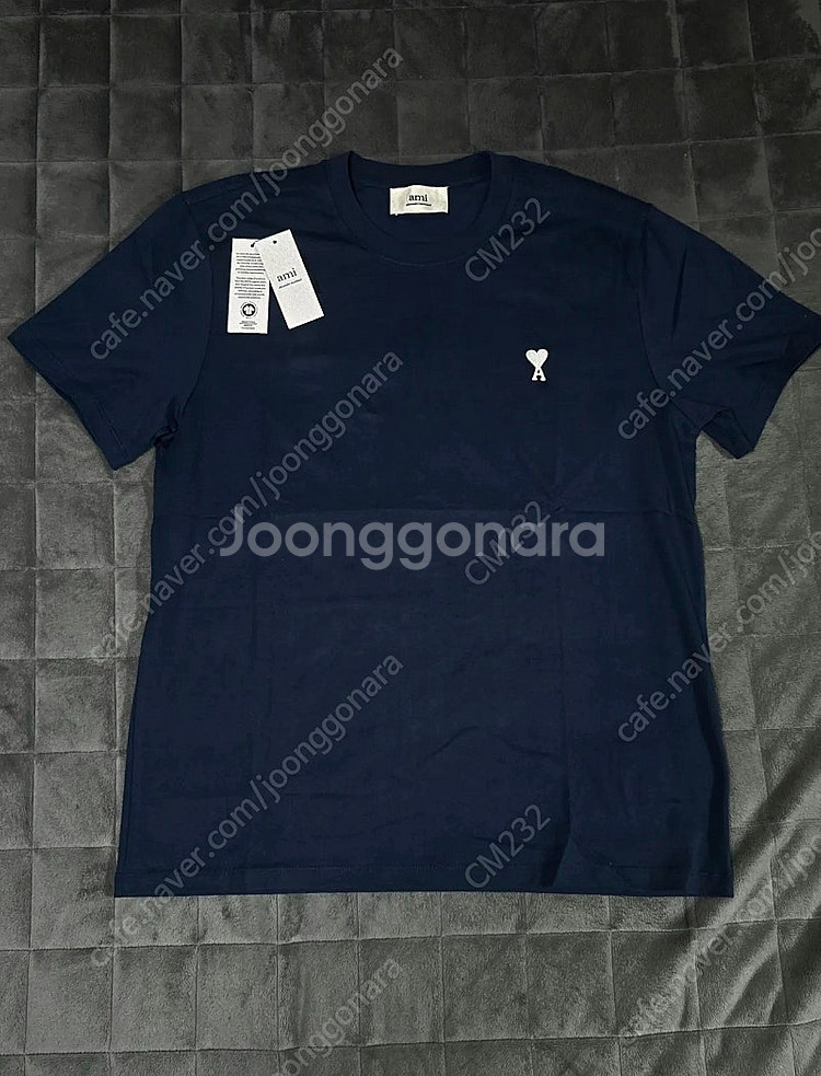 25ss 아미 오가닉 코튼 반팔 티셔츠 네이비 XL사이...--0