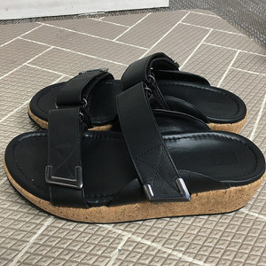 핏플랍 루루 샌들 슬리퍼 250 / 랑방 마인 오브제 타임 럭키슈에뜨 산드로 마쥬 오르 시에 시스템 알로
