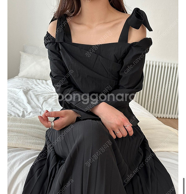 셀렉트한 블라우스 블랙 엔젤 블라우스 (새상품)--1