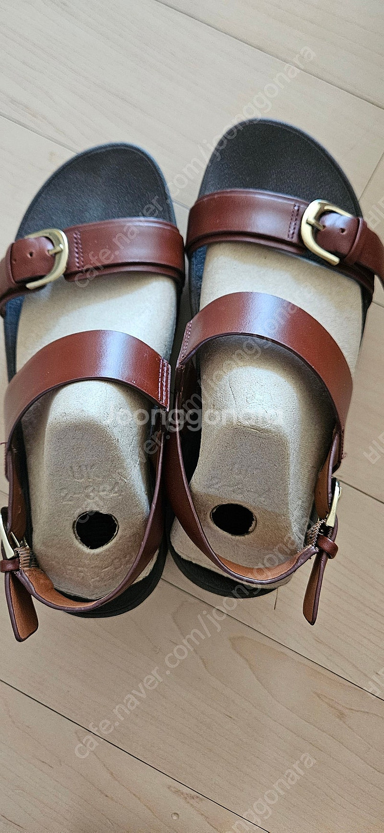 핏플랍225-230--4