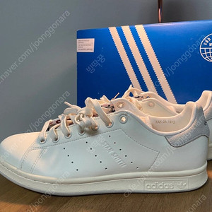 아디다스 스탠스미스 GX4424