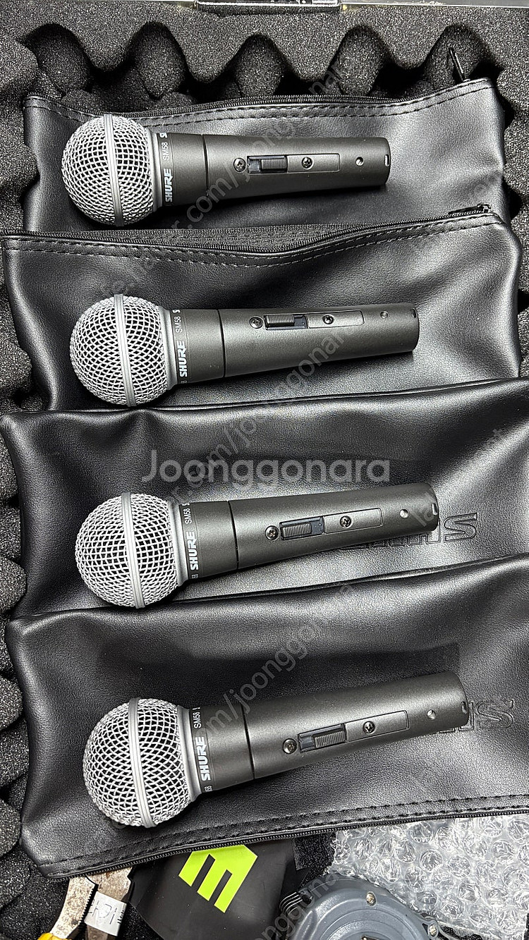 Shure sm58 슈어 유선마이크(스위치) 1개남음--0