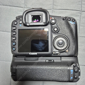 캐논 EOS 7D
