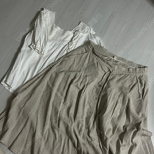 제주그꽃 스커트 블라우스 및 보세 여름원피스 팝니다