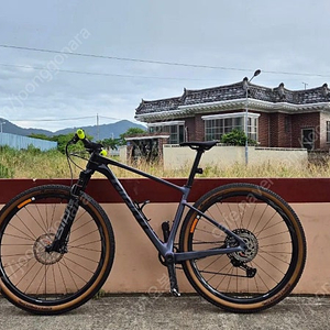 2024년식 자이언트 XTC SL M사이즈