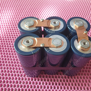 LSUC 002R7C 2.7V 3000F슈퍼콘덴서. 슈퍼커패시터. 울트라 캐패시터 점프스타트