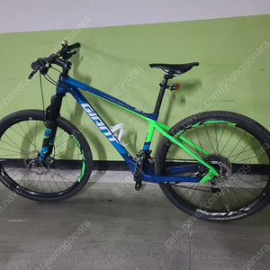 2017 자이언트 XTC ADVANCED 2 27.5인치