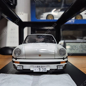 1:18 오토아트 포르쉐 930 Turbo 판매합니다