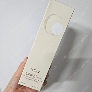 윤블링 노라 화이트 캐비어 오일 크림 클렌저 200ml