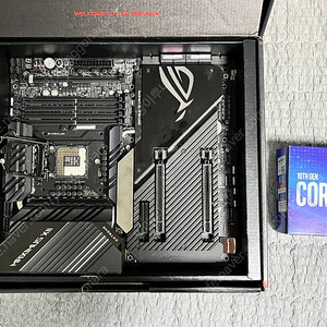 i9 10850K + Z490 ROG MAXIMUS XII EXTREME 팝니다!
