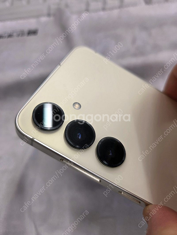 [부산직거래]갤럭시S24 크림색 엠버옐로우 256기가 S급 SM-S921N--3