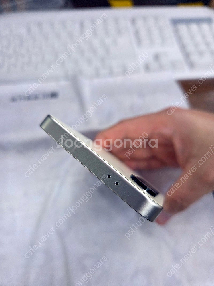 [부산직거래]갤럭시S24 크림색 엠버옐로우 256기가 S급 SM-S921N--4