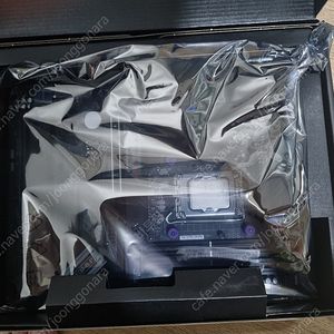 13700k + Rog strix z690-f Gaming WIFI 팝니다