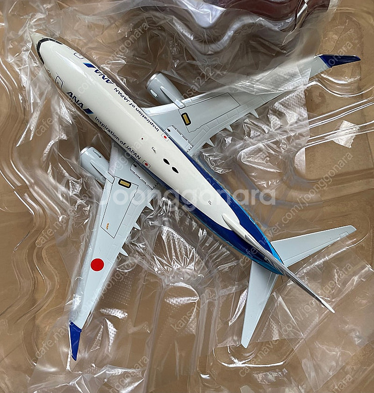 1/200 ANA 항공 다이캐스트 737-700--1