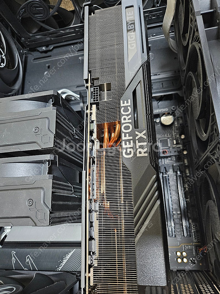 기가바이트 Gaming OC RTX 4090 팝니다 a...--3