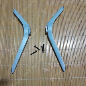 MONEX 50인치, 엑사비오 55인치TV용 받침대 각 14000원
