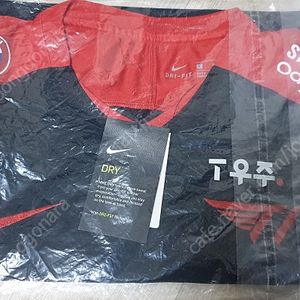 T1 2022년 유니폼 티 사이즈 L팝니다