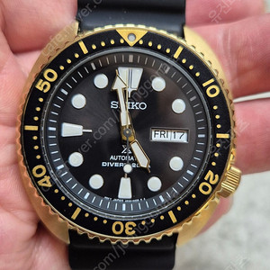 세이코 황금터틀 팝니다