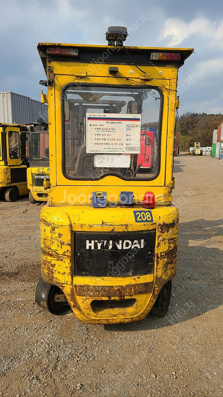 현대 2.5톤 전동지게차 hbf25-7 자동발 작동잘--0