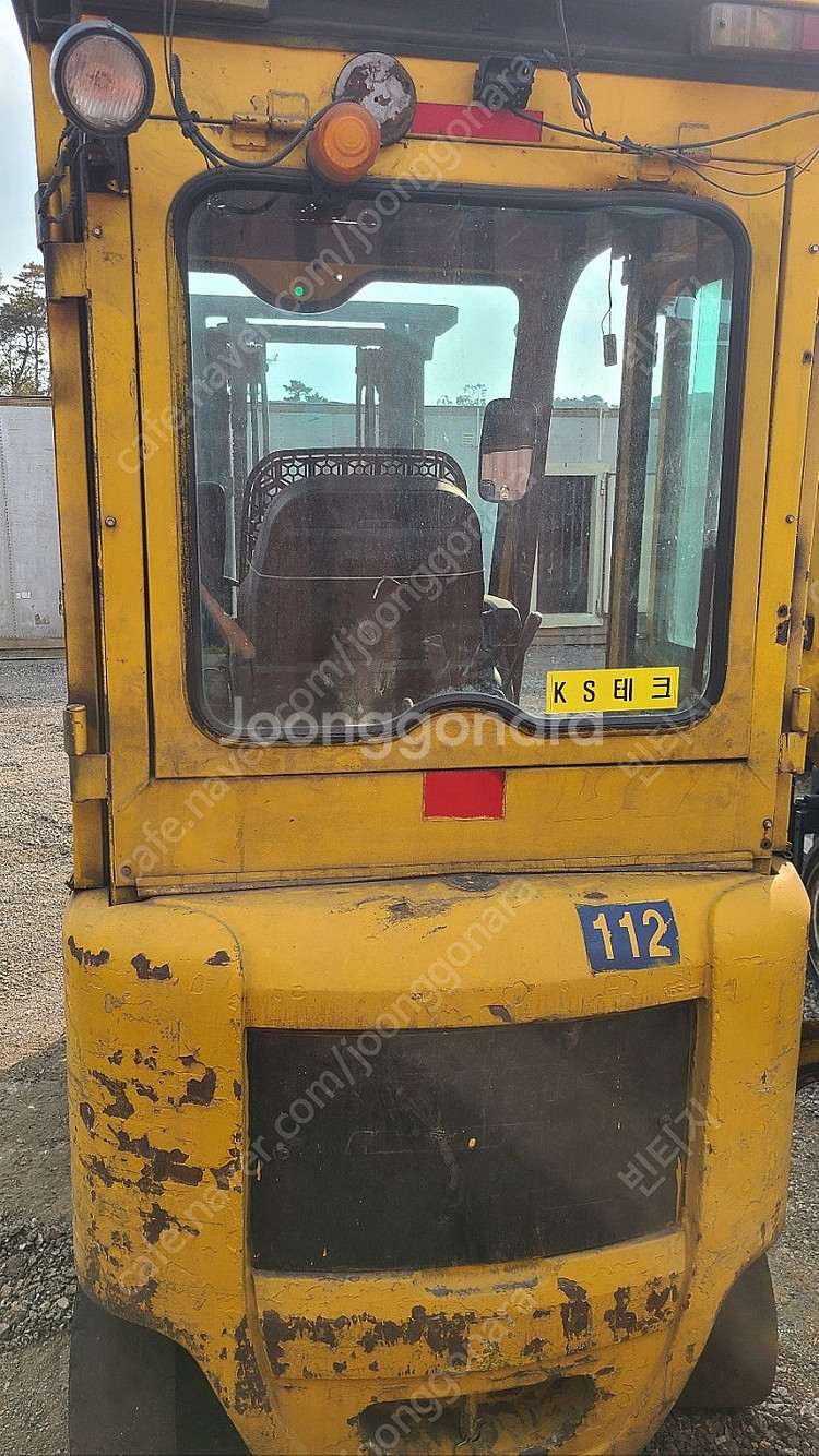 현대 2.5톤 전동지게차 hbf25-7 자동발 작동잘되...--0