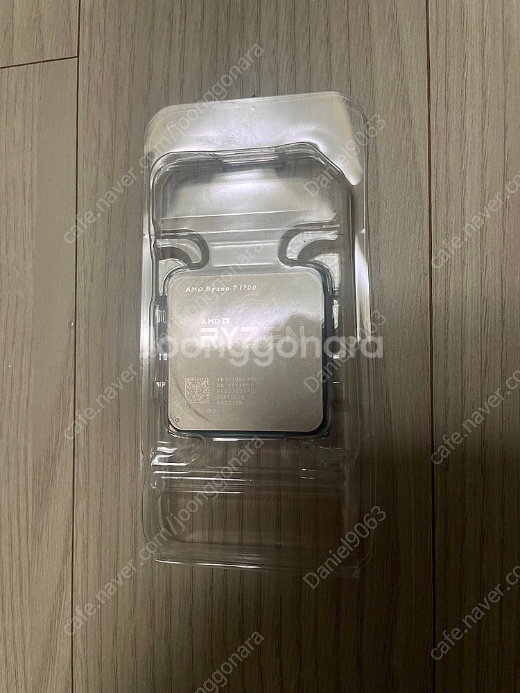 작동 잘 되는 라이젠 1700 저렴하게 팔아요!--0