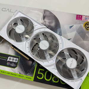 6월구매품) 갤럭시 RTX 5080 OC 화이트 White 팝니다 rtx5080