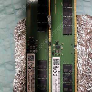 삼성 DDR5 5600 램 16GB 2개 미사용 새제품 팝니다.