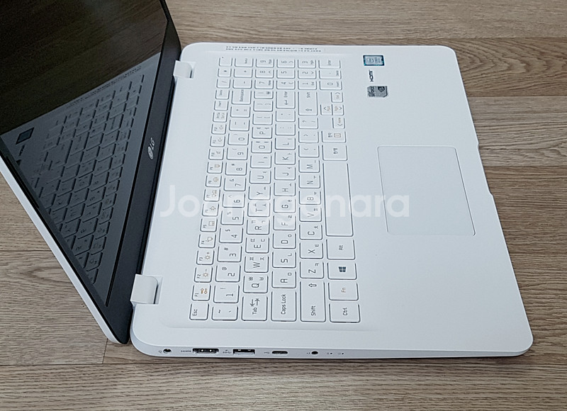 LG 노트북 15U590 판매합니다--3