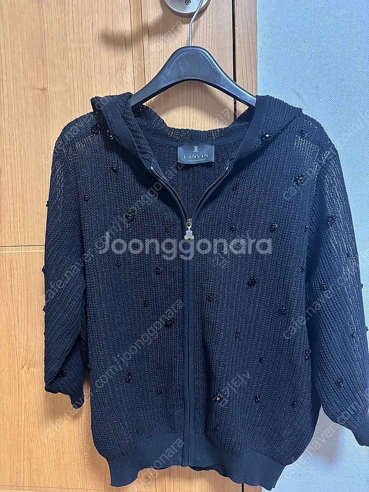 한섬 랑방 비즈 시퀸 후드 가디건 블랙색상--5