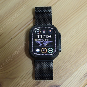 애플워치 울트라2 셀룰러 49mm 블랙 티타늄 & 밀레니즈루프 & 트레일루프 판매합니다.