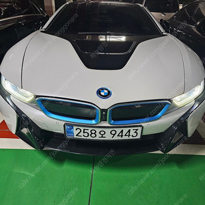 BMW i8 팝니다
