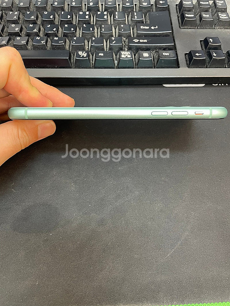 아이폰11 그린 64GB 배터리89% 상태좋은 중고24...--6