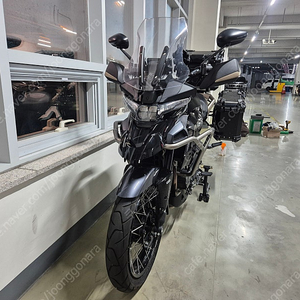 급매 존테스350T 24년식 3박스 차량