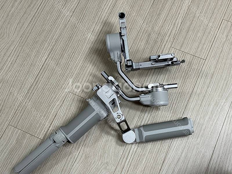 dji rs4 mini combo 짐벌 팝니다.--2