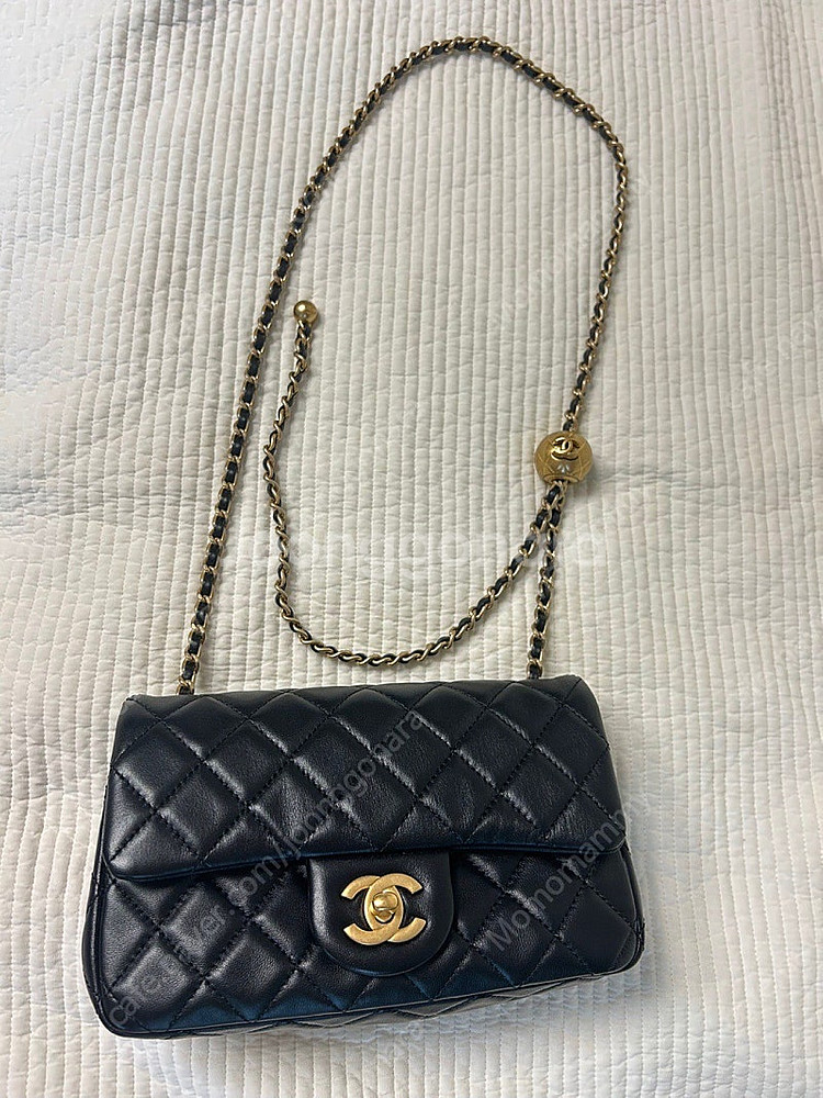 샤넬 뉴미니 골든볼--2