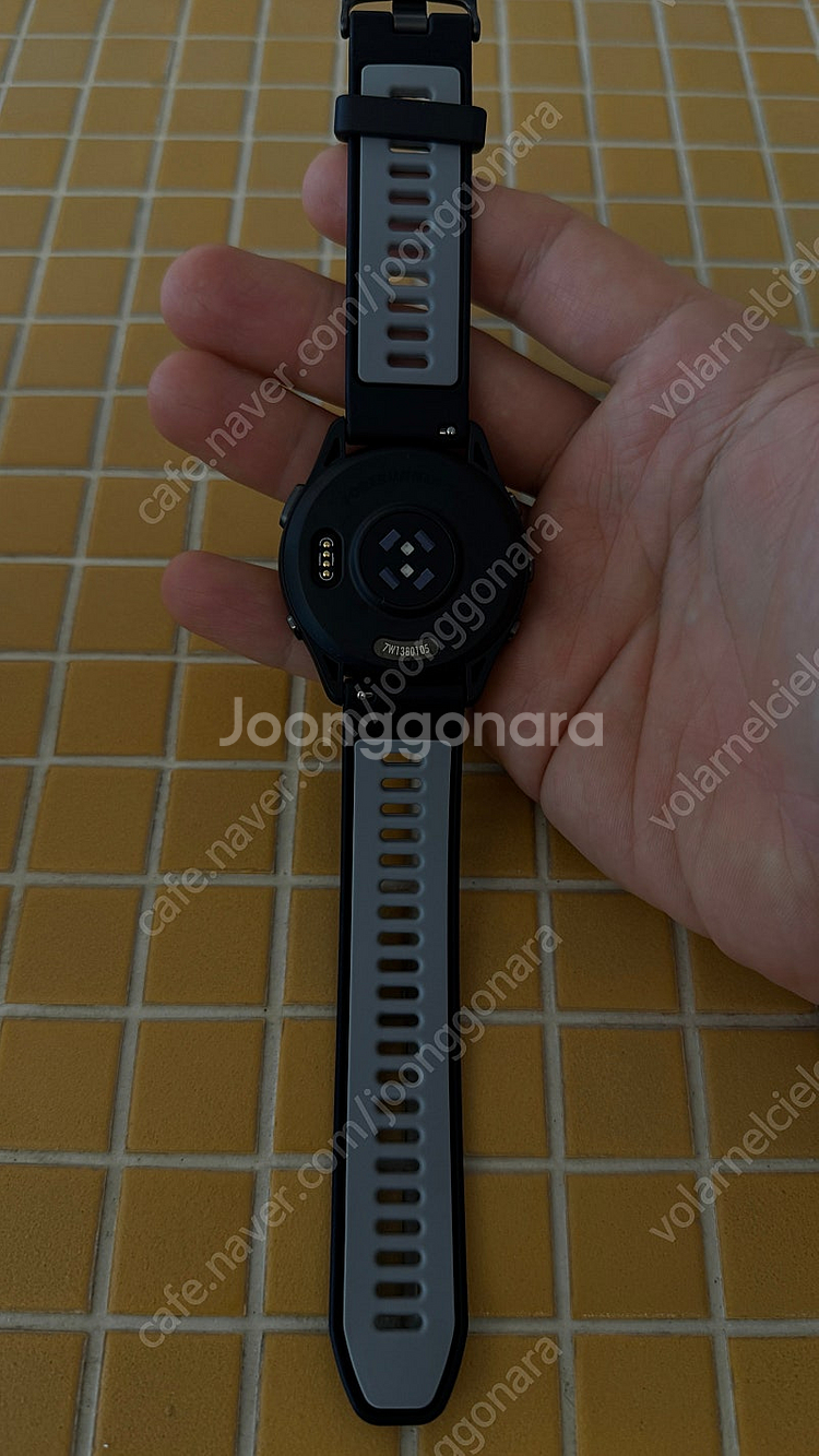 가민포러너265 블랙 2회 착용한 새제품 판매합니다--2