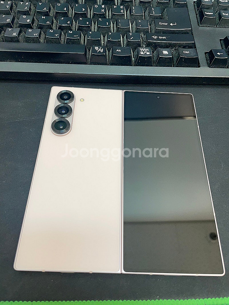 갤럭시Z폴드6 핑크 256GB 보험처리 미사용 새것같은...--1