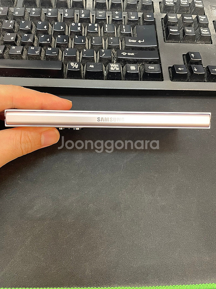 갤럭시Z폴드6 핑크 256GB 보험처리 미사용 새것같은...--6