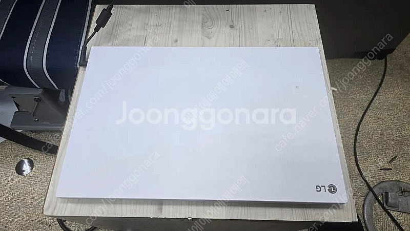 LG 노트북 15UD40R-GX56K 팝니다(윈도우 1...--1