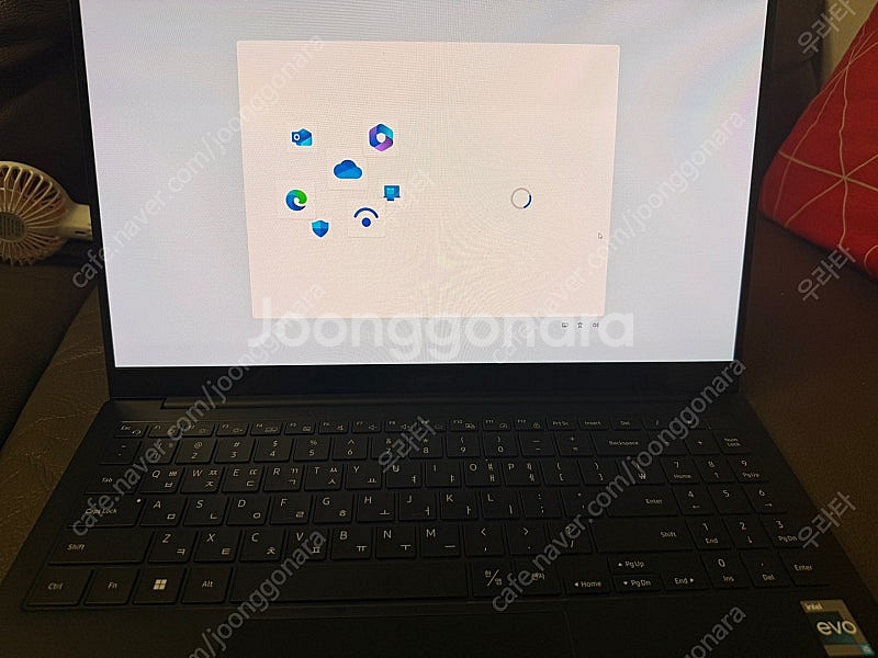 삼성 갤럭시북2프로 팝니다(NT950XEE-XL51G)--0
