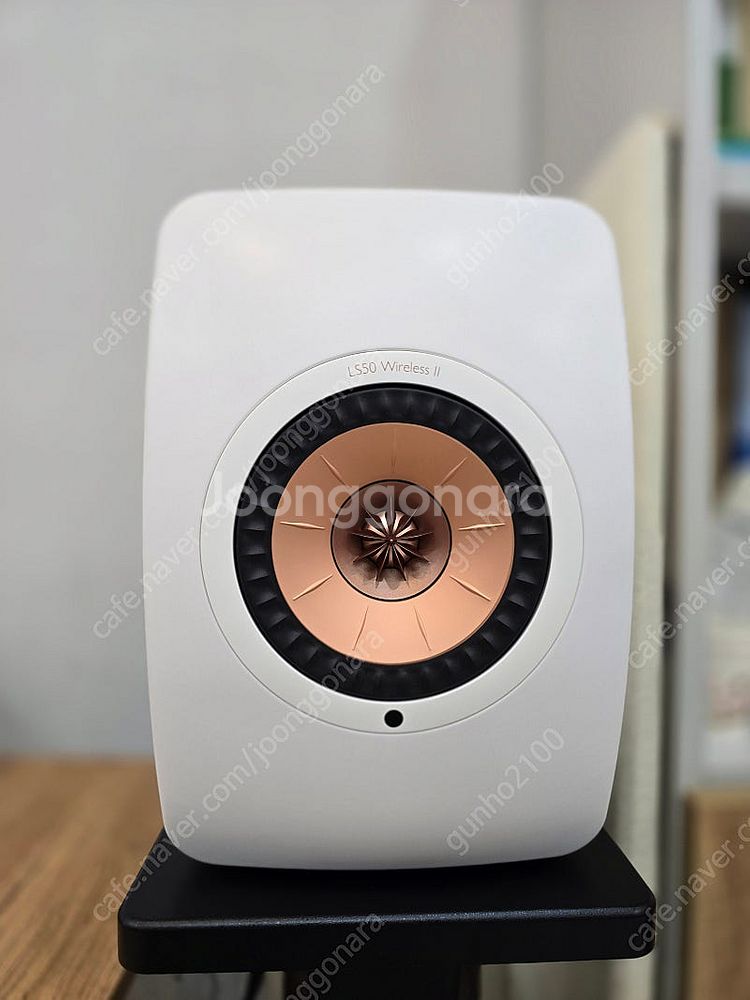 케프ls50 와이어리스2 팝니다(스텐드포함)--0