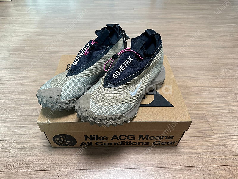 나이키 ACG 마운틴 플라이 고어텍스 카키 290--0