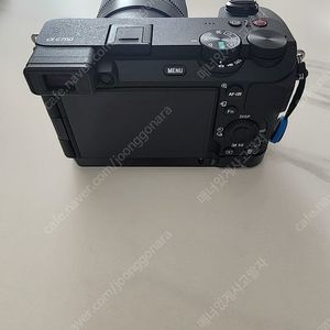 소니 A6700 + SEL1650 번들렌즈 판매합니다.